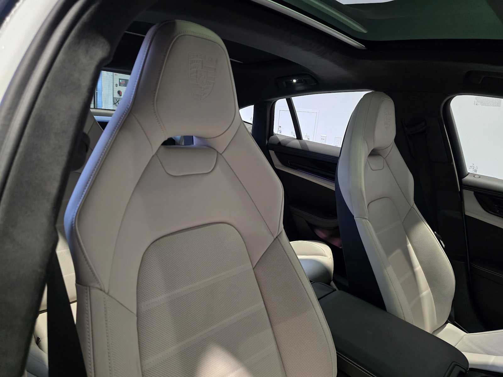 2025 Porsche Panamera GTS