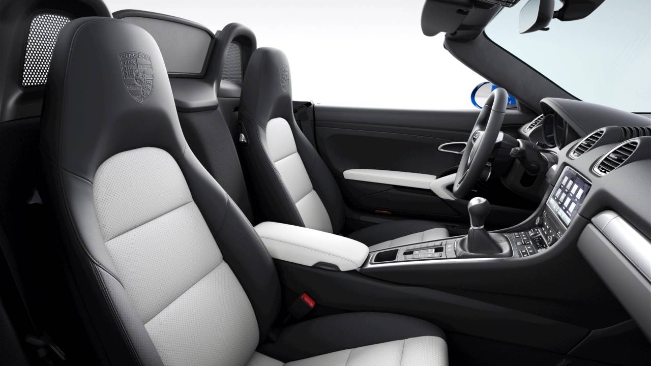 2025 Porsche 718 Boxster S