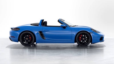 2025 Porsche 718 Boxster S