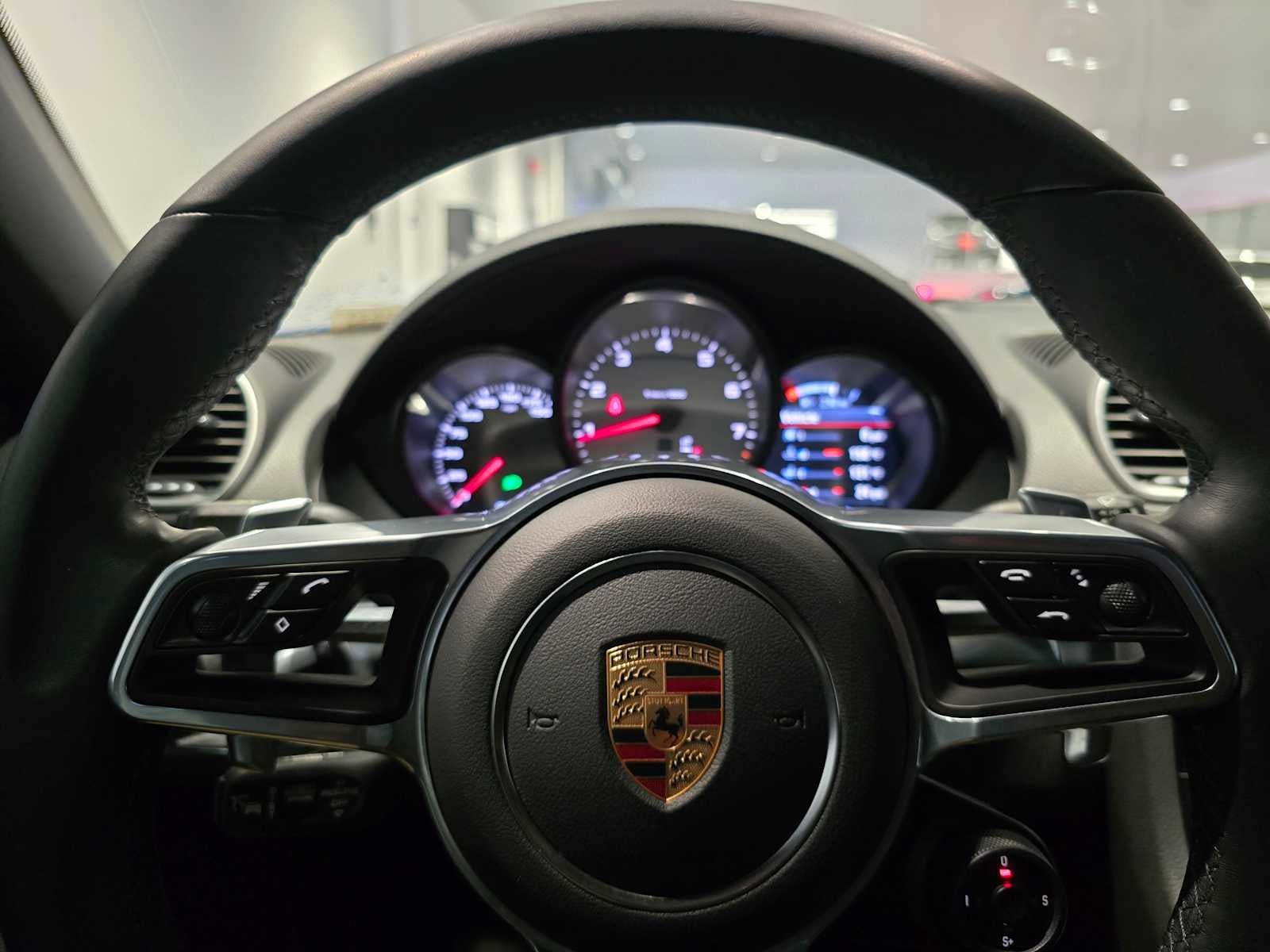 2024 Porsche 718 Boxster S