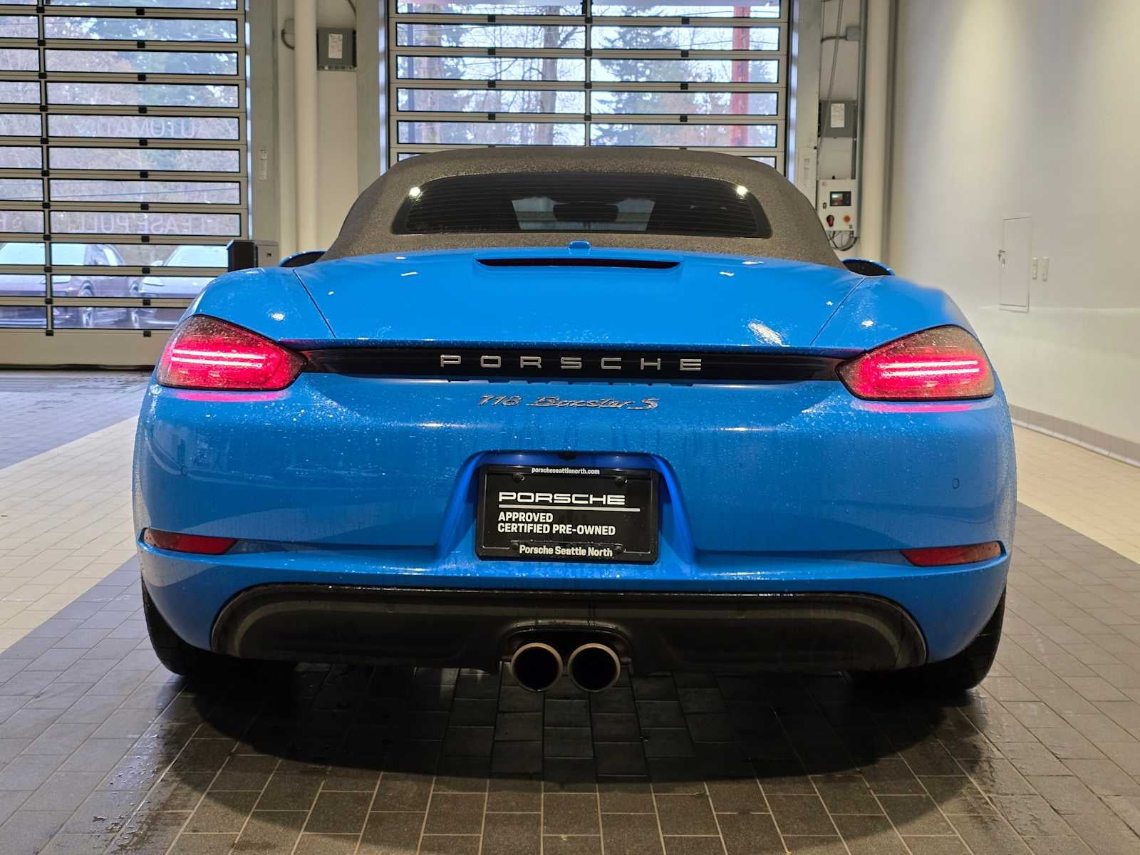 2024 Porsche 718 Boxster S