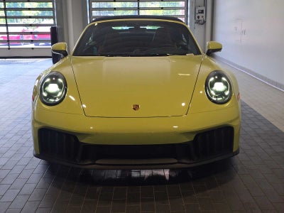 2026 Porsche 911 Carrera 4 GTS