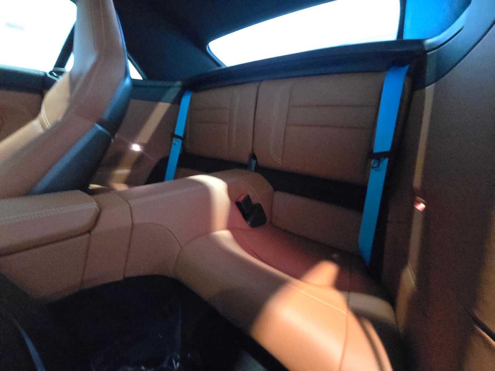 2026 Porsche 911 Carrera 4 GTS