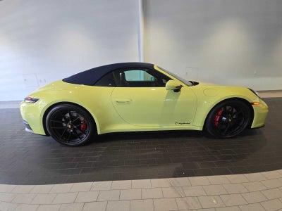 2026 Porsche 911 Carrera 4 GTS