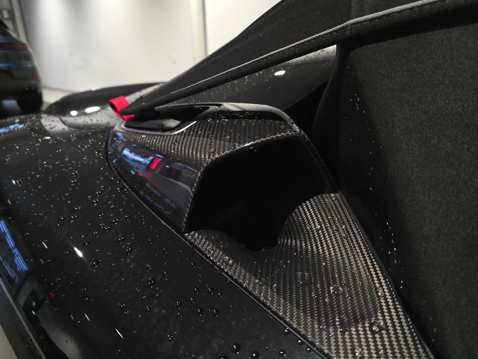 2025 Porsche 718 Spyder RS