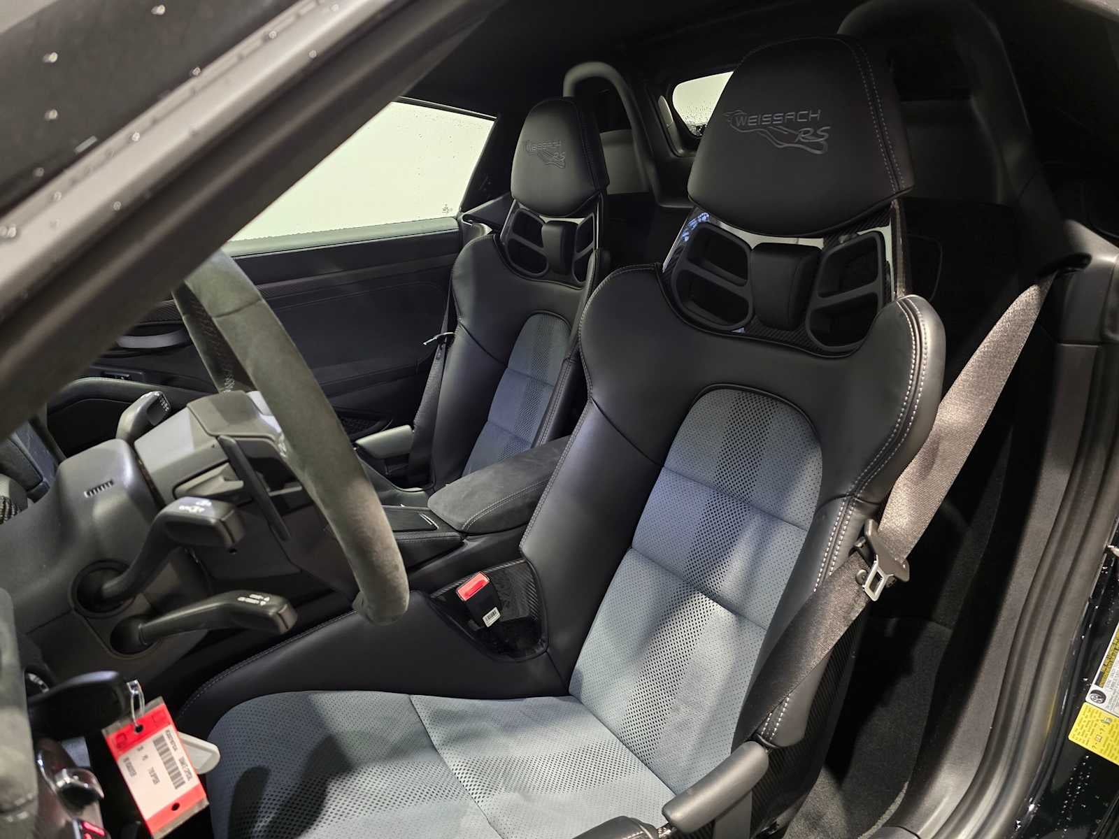 2025 Porsche 718 Spyder RS