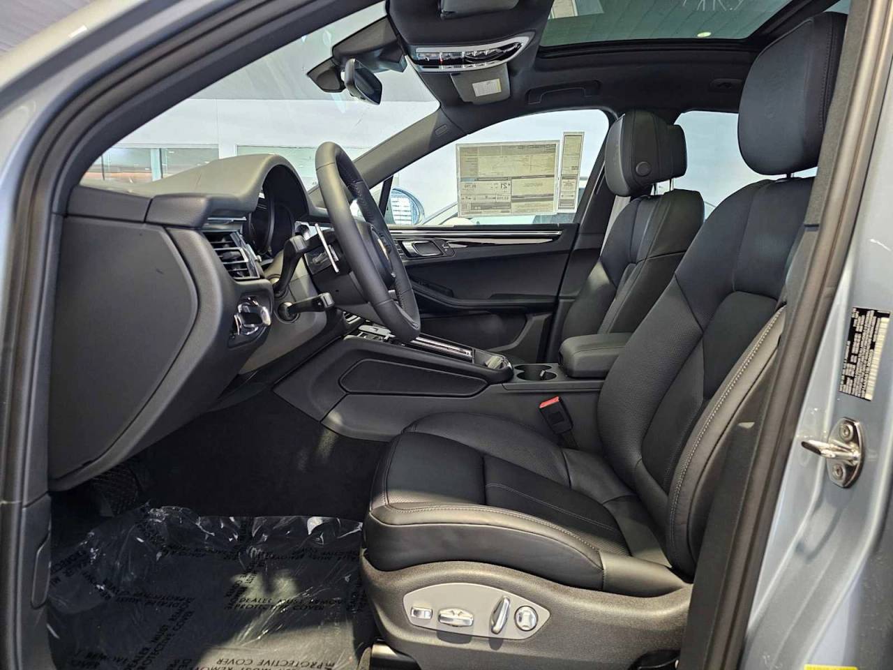 2025 Porsche Macan Macan
