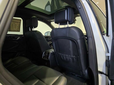 2023 Porsche Macan T