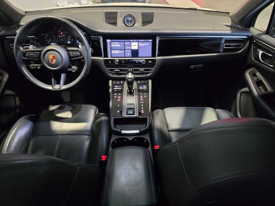 2023 Porsche Macan T
