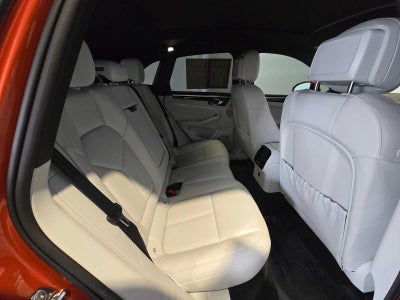 2025 Porsche Macan Macan