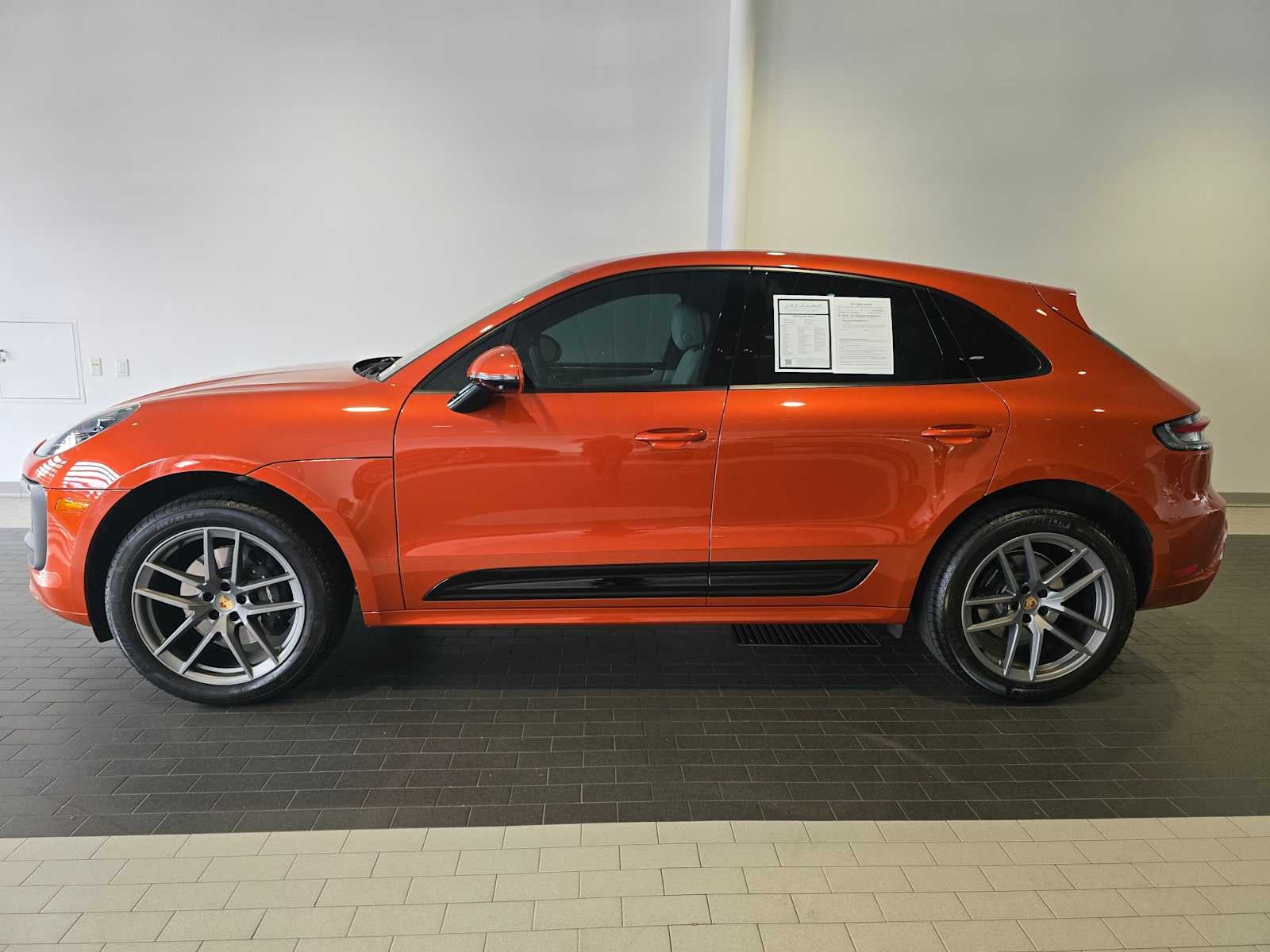 2025 Porsche Macan Macan