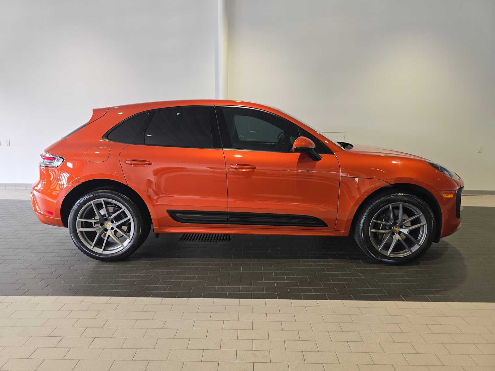 2025 Porsche Macan Macan