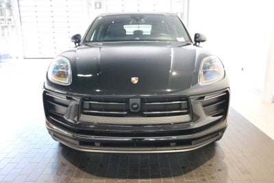 2025 Porsche Macan Macan