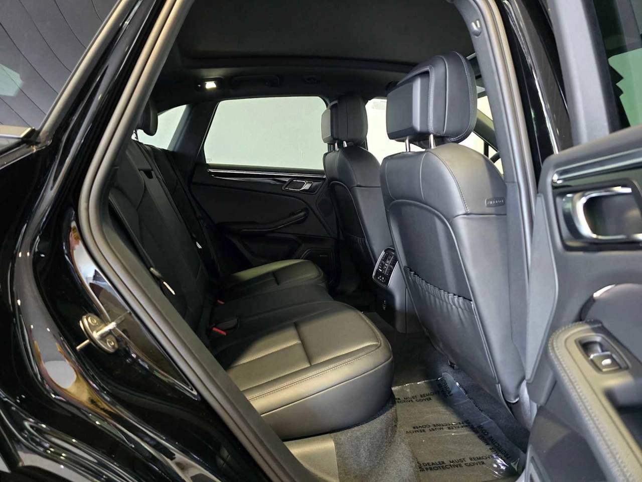 2025 Porsche Macan Macan