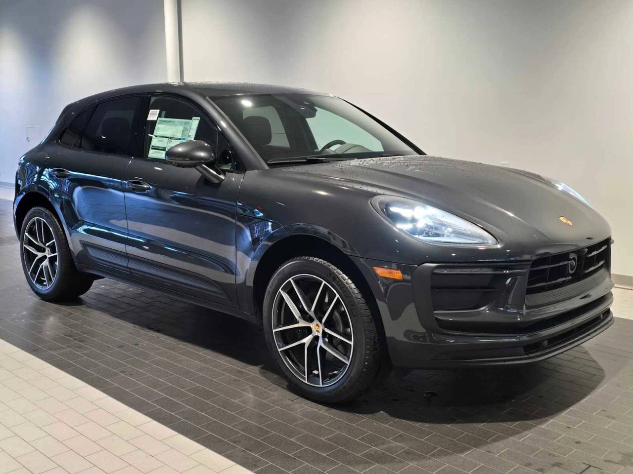 2026 Porsche Macan Macan