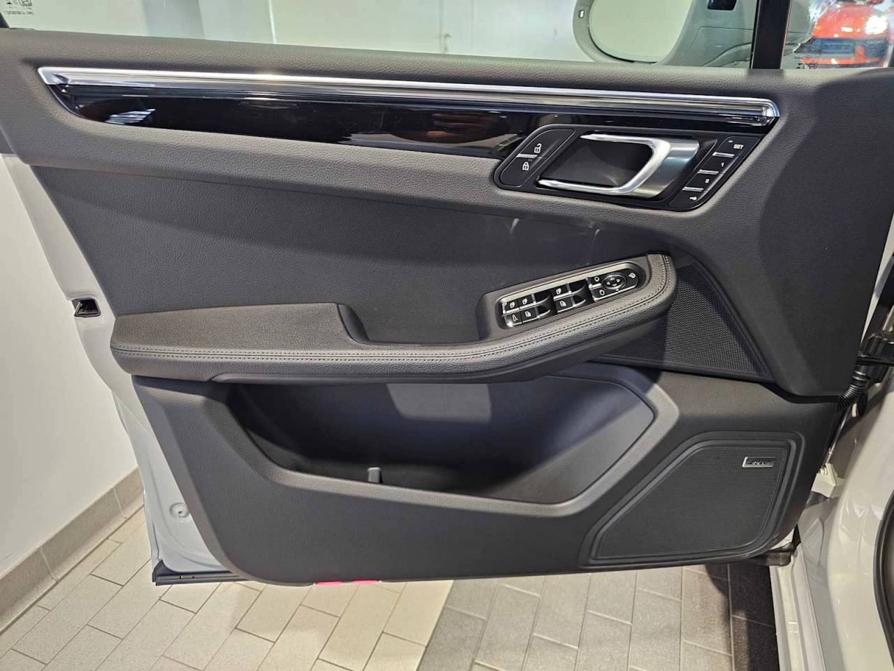 2025 Porsche Macan Macan