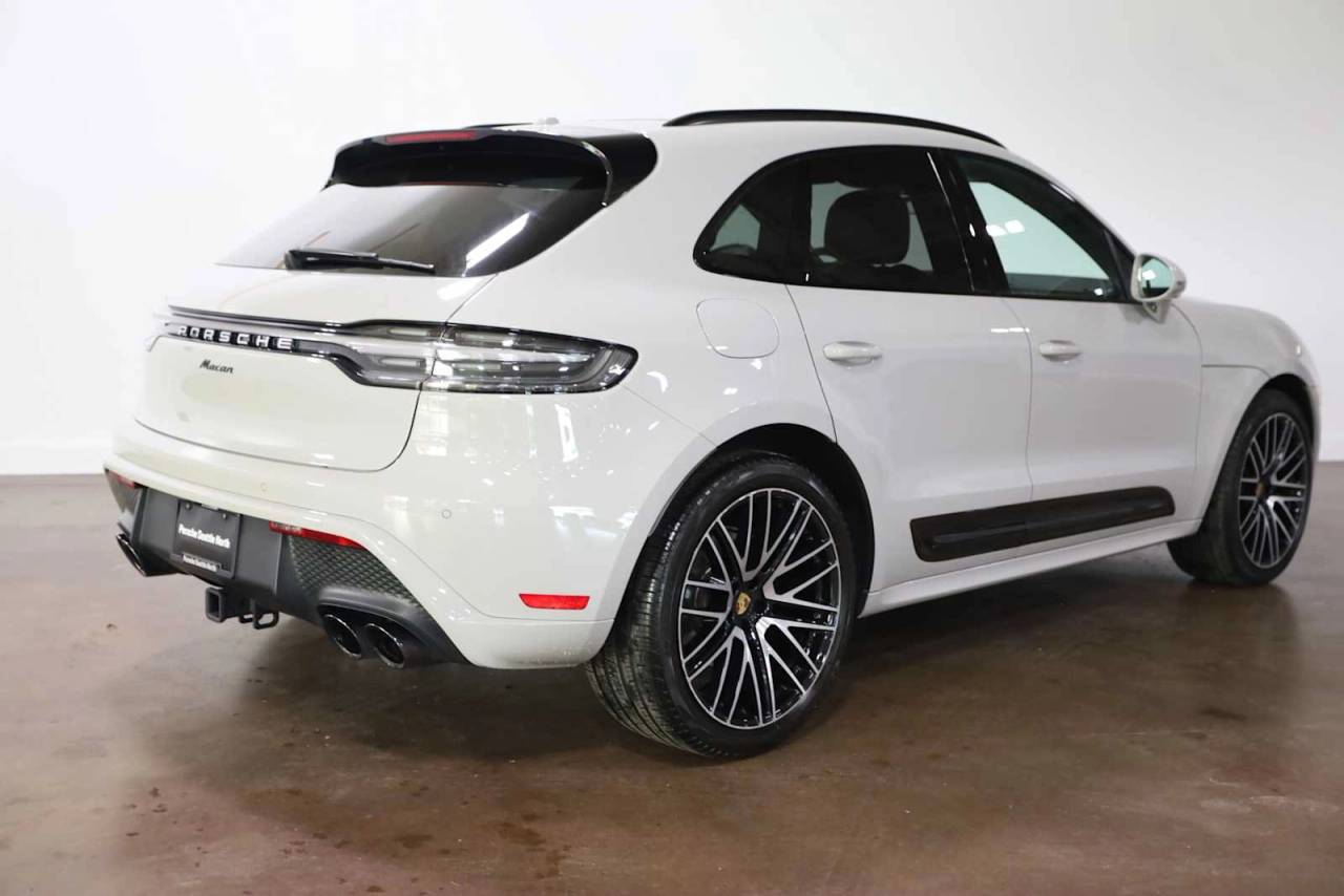 2025 Porsche Macan Macan