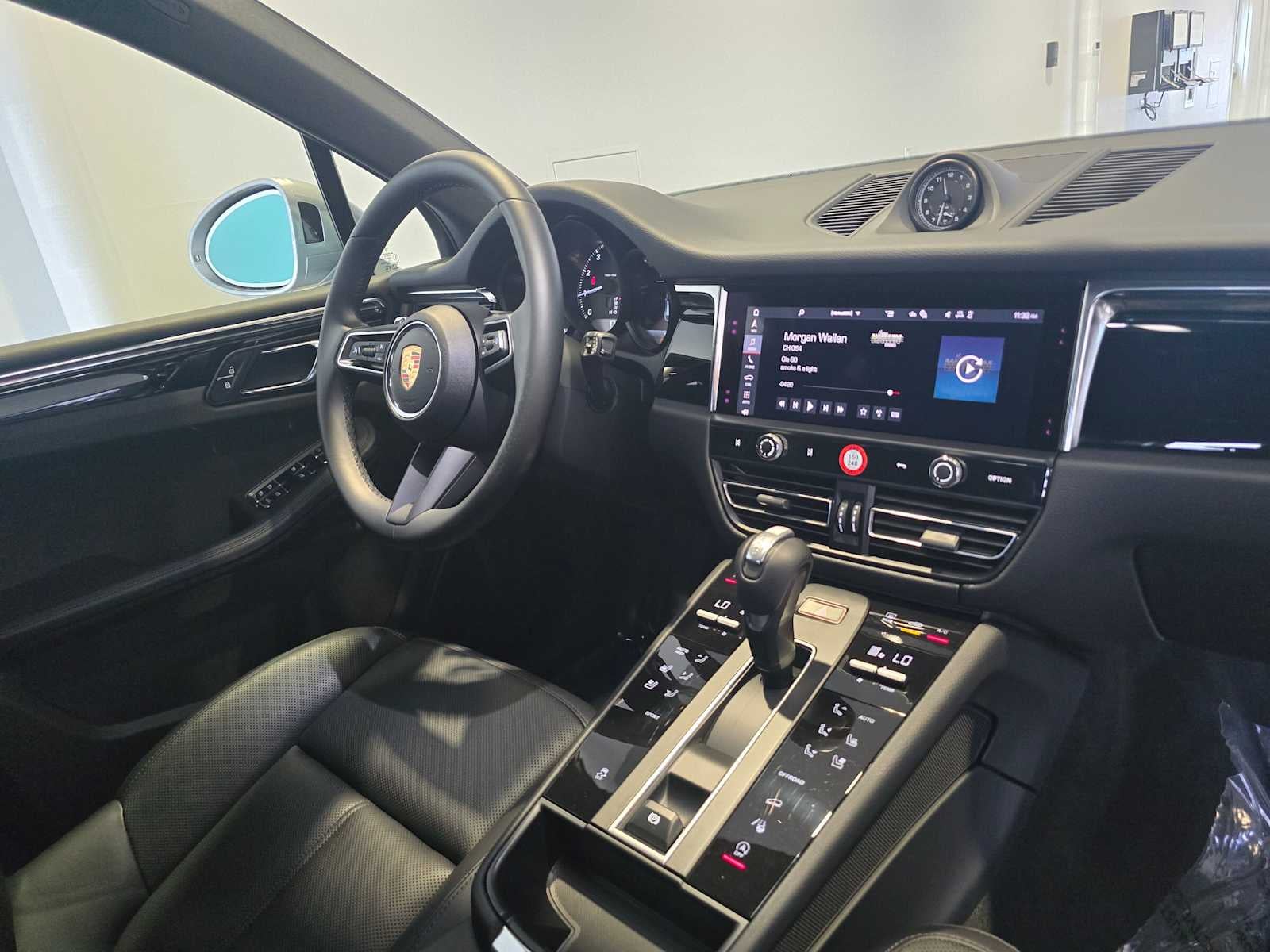 2025 Porsche Macan Macan