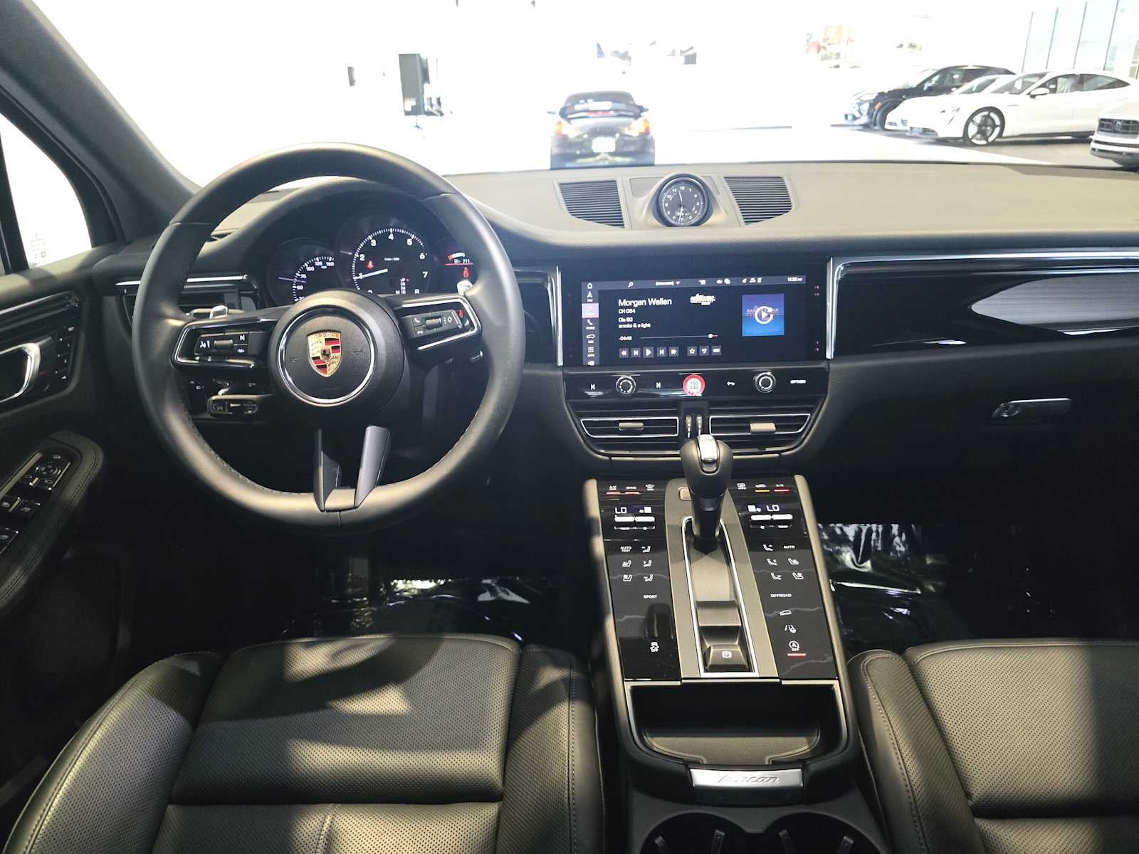 2025 Porsche Macan Macan