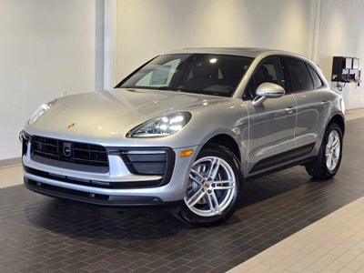 2026 Porsche Macan Macan