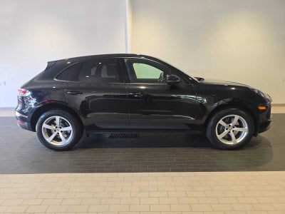 2021 Porsche Macan Macan