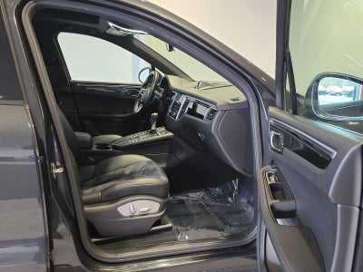 2018 Porsche Macan Base
