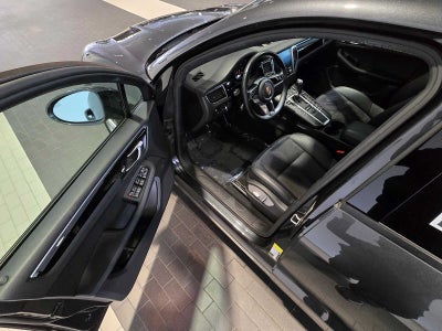 2018 Porsche Macan Base