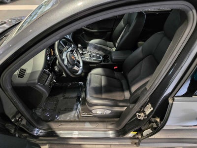 2018 Porsche Macan Base