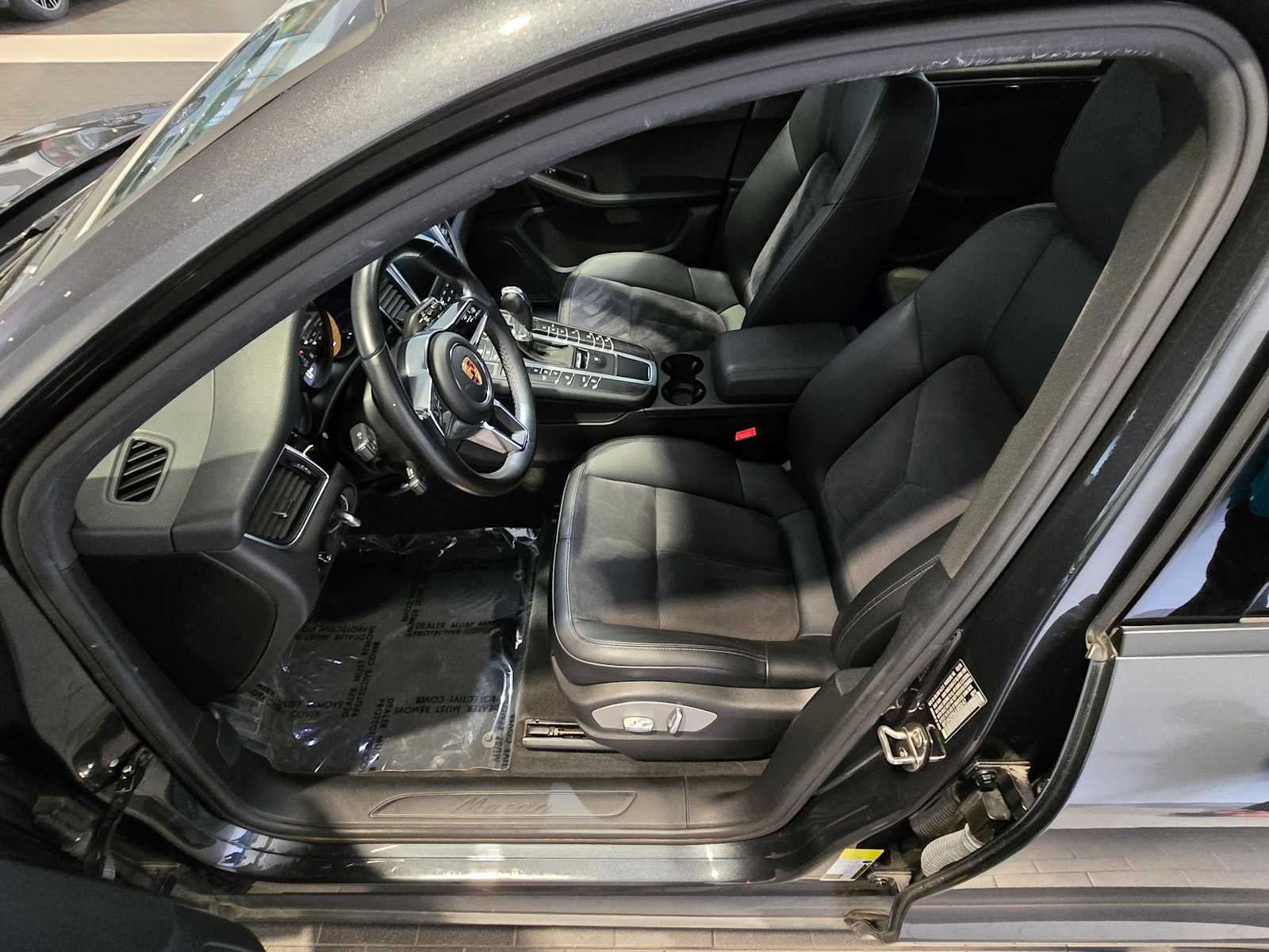 2018 Porsche Macan Base