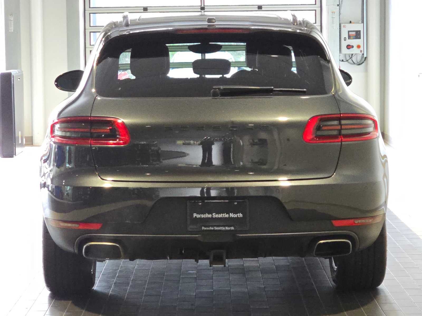 2018 Porsche Macan Base