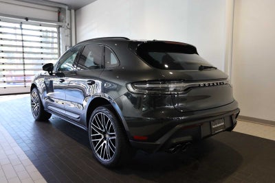 2026 Porsche Macan Macan