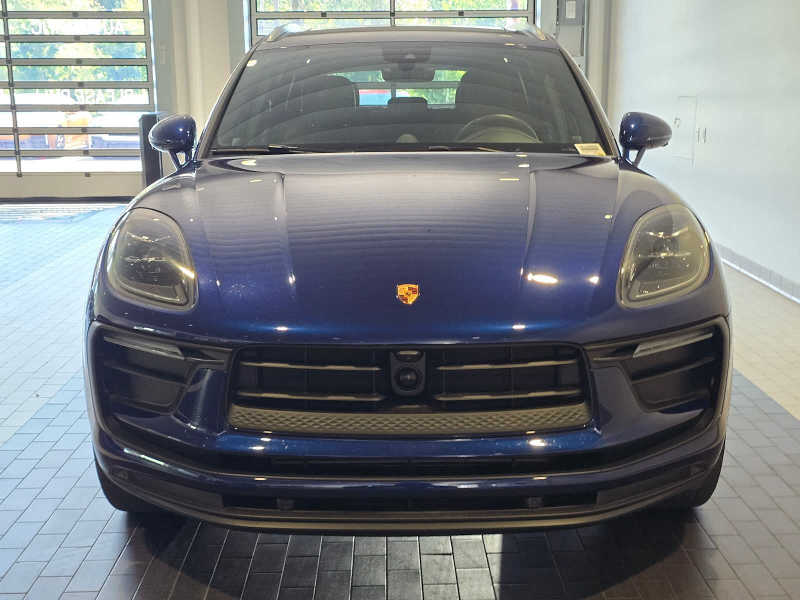 2025 Porsche Macan Macan