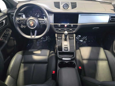 2025 Porsche Macan Macan