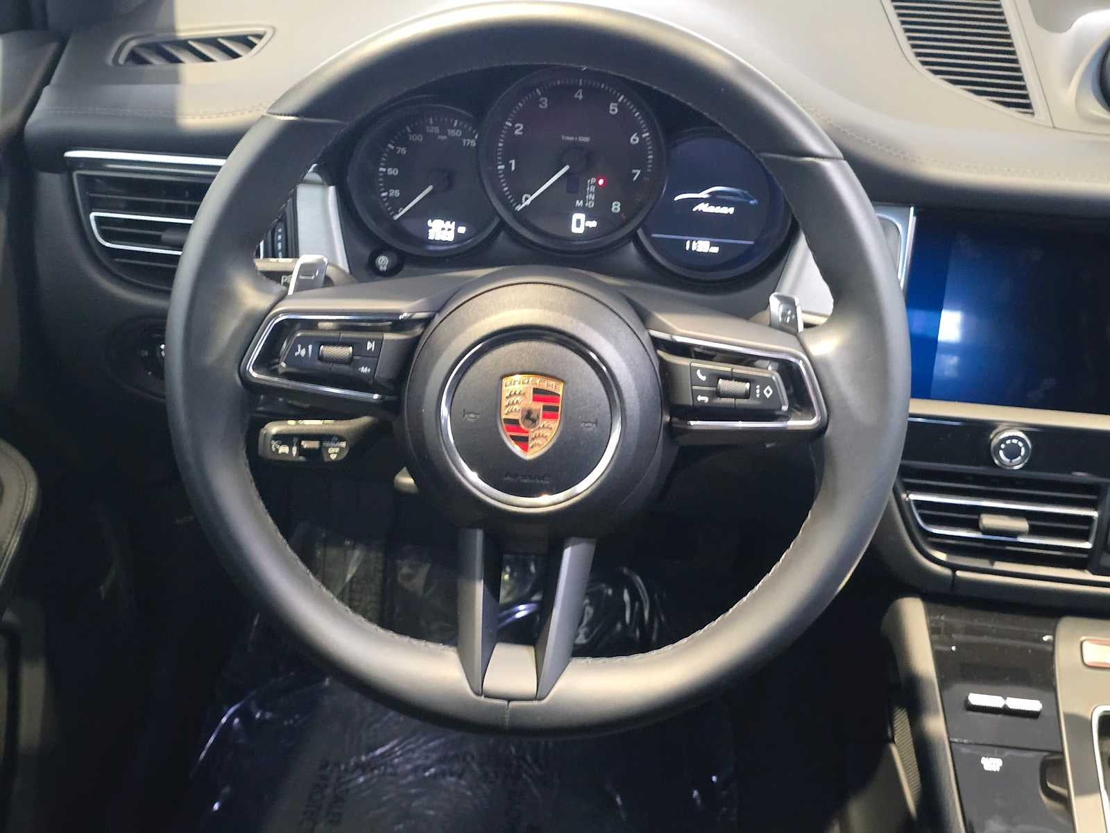 2025 Porsche Macan Macan