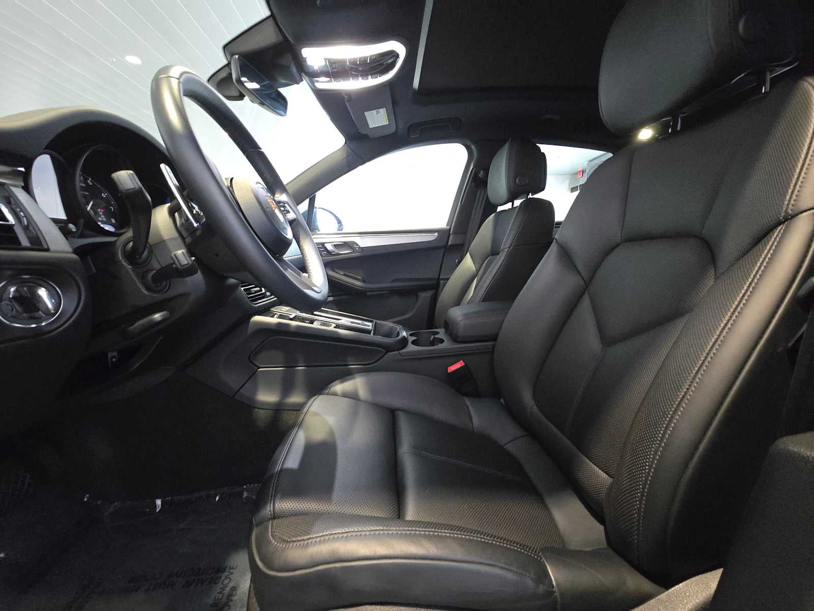 2025 Porsche Macan Macan