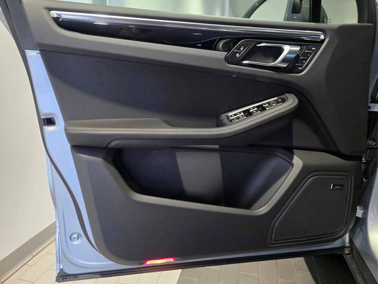 2026 Porsche Macan Macan T