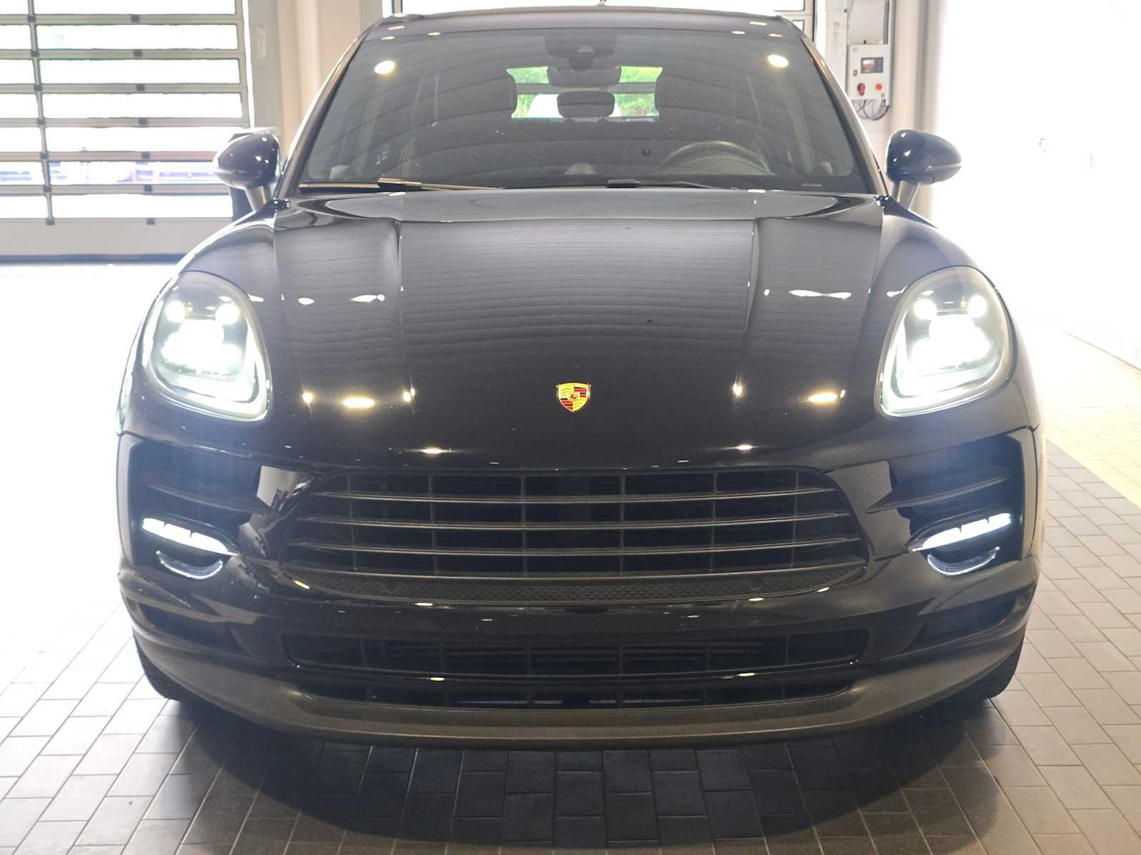 2020 Porsche Macan Macan