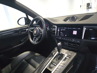 2020 Porsche Macan Macan