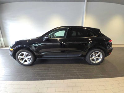 2020 Porsche Macan Macan