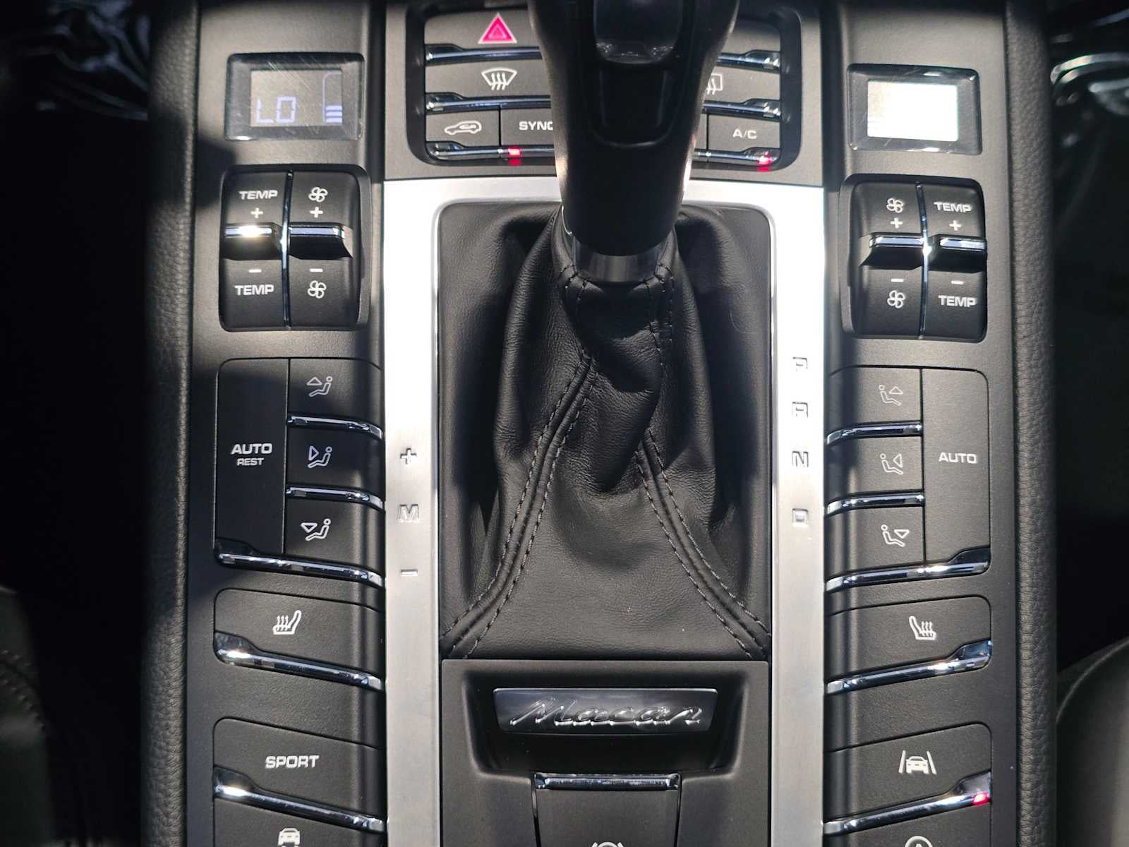 2020 Porsche Macan Macan