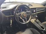 2020 Porsche Macan Macan