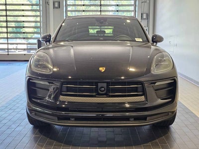 2025 Porsche Macan Macan