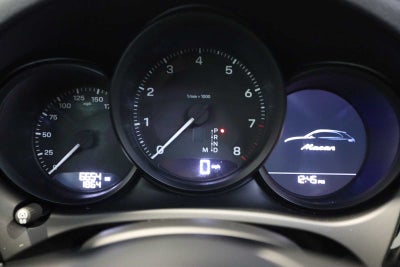 2025 Porsche Macan Macan