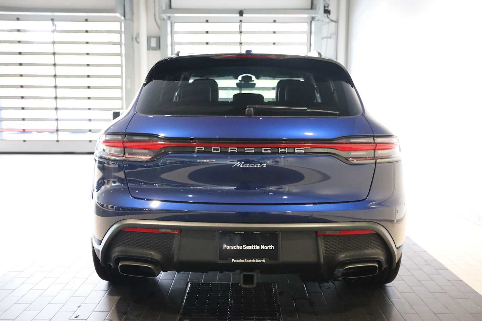 2025 Porsche Macan Macan