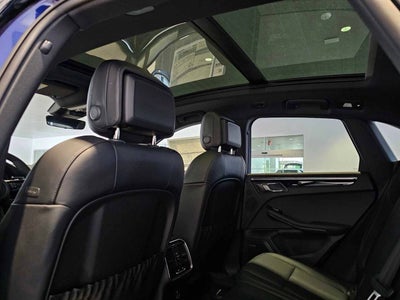 2025 Porsche Macan Macan