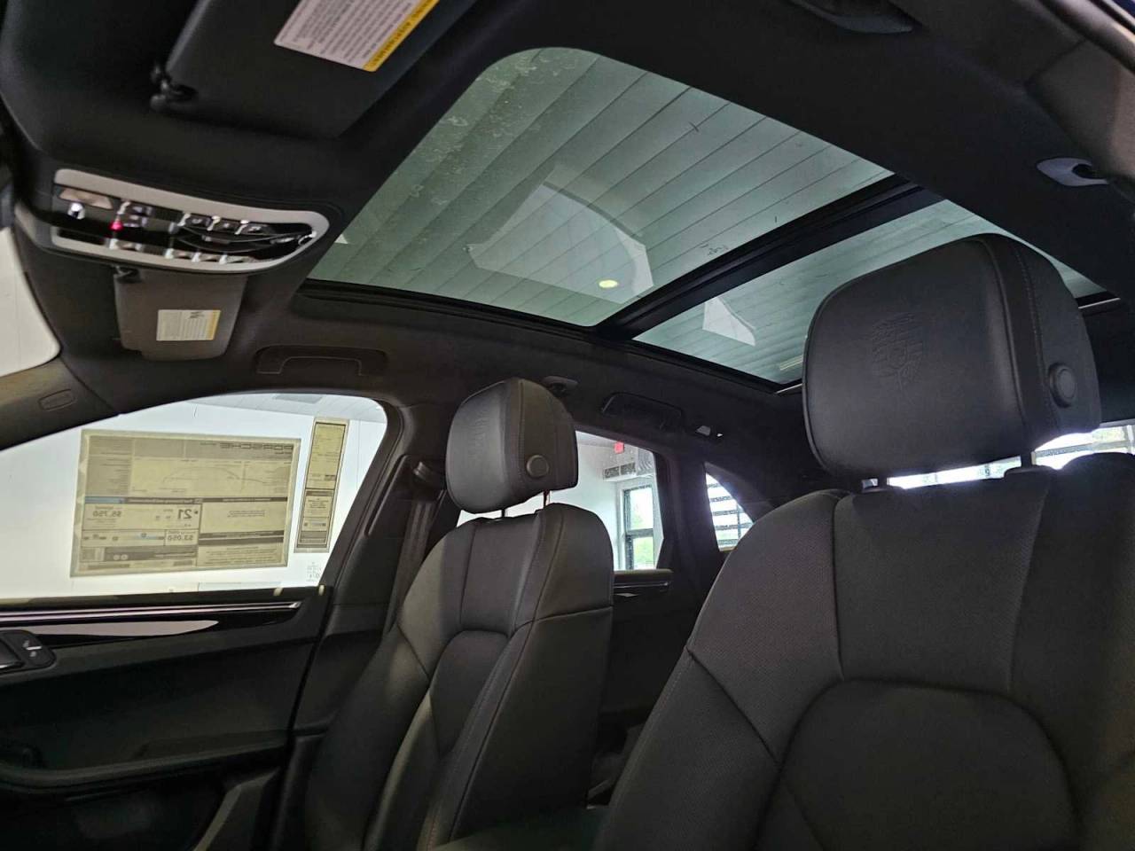 2025 Porsche Macan Macan