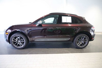 2025 Porsche Macan Macan T