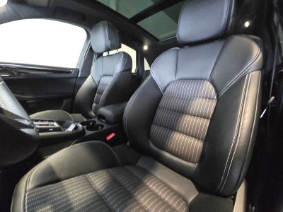 2025 Porsche Macan Macan T
