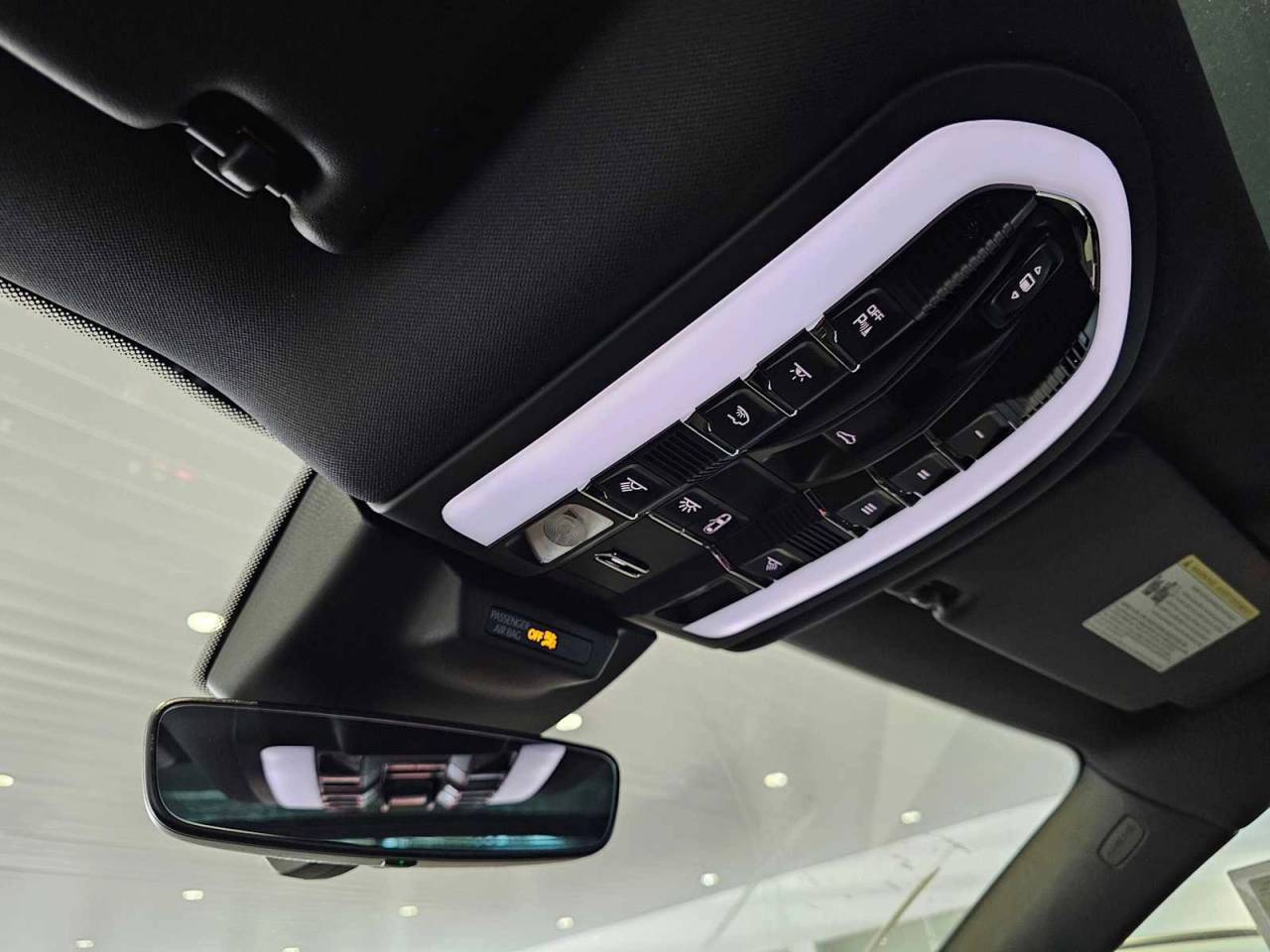 2025 Porsche Macan Macan
