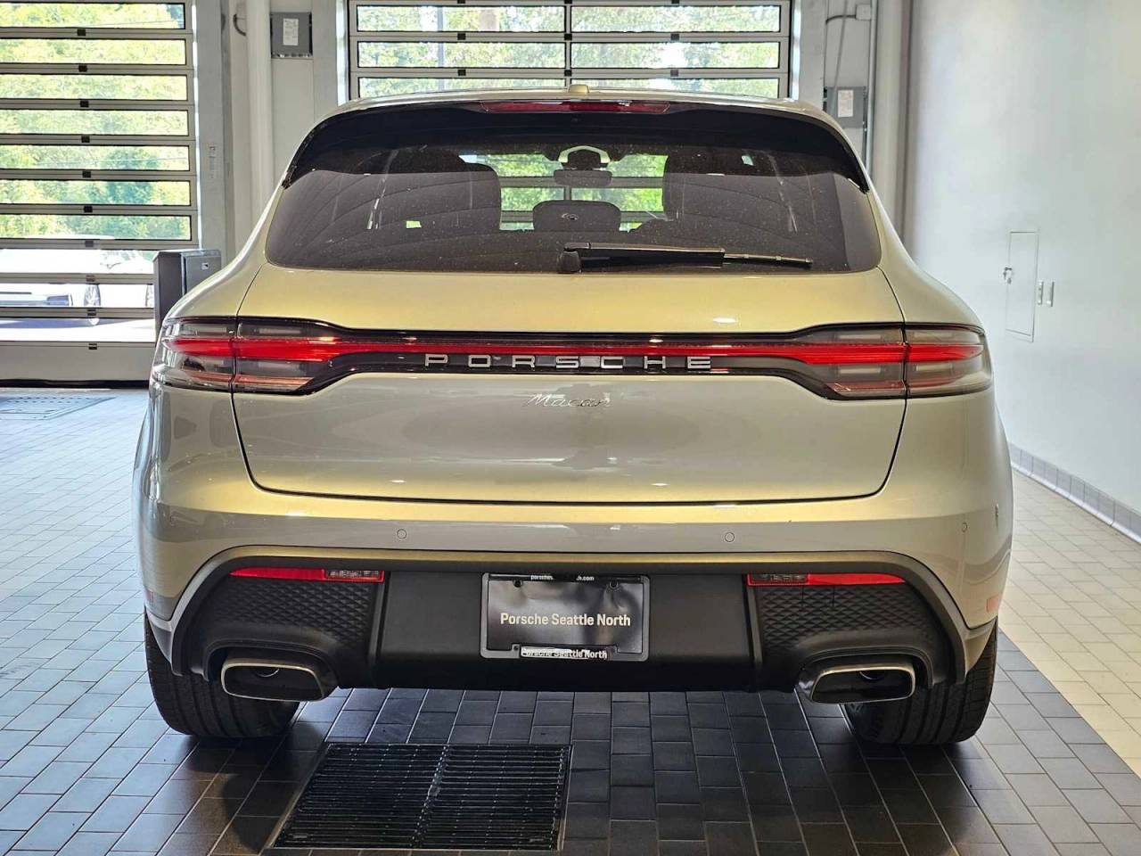 2025 Porsche Macan Macan